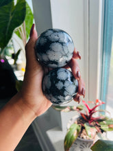 Load image into Gallery viewer, Snowflake Obsidian Sphere
