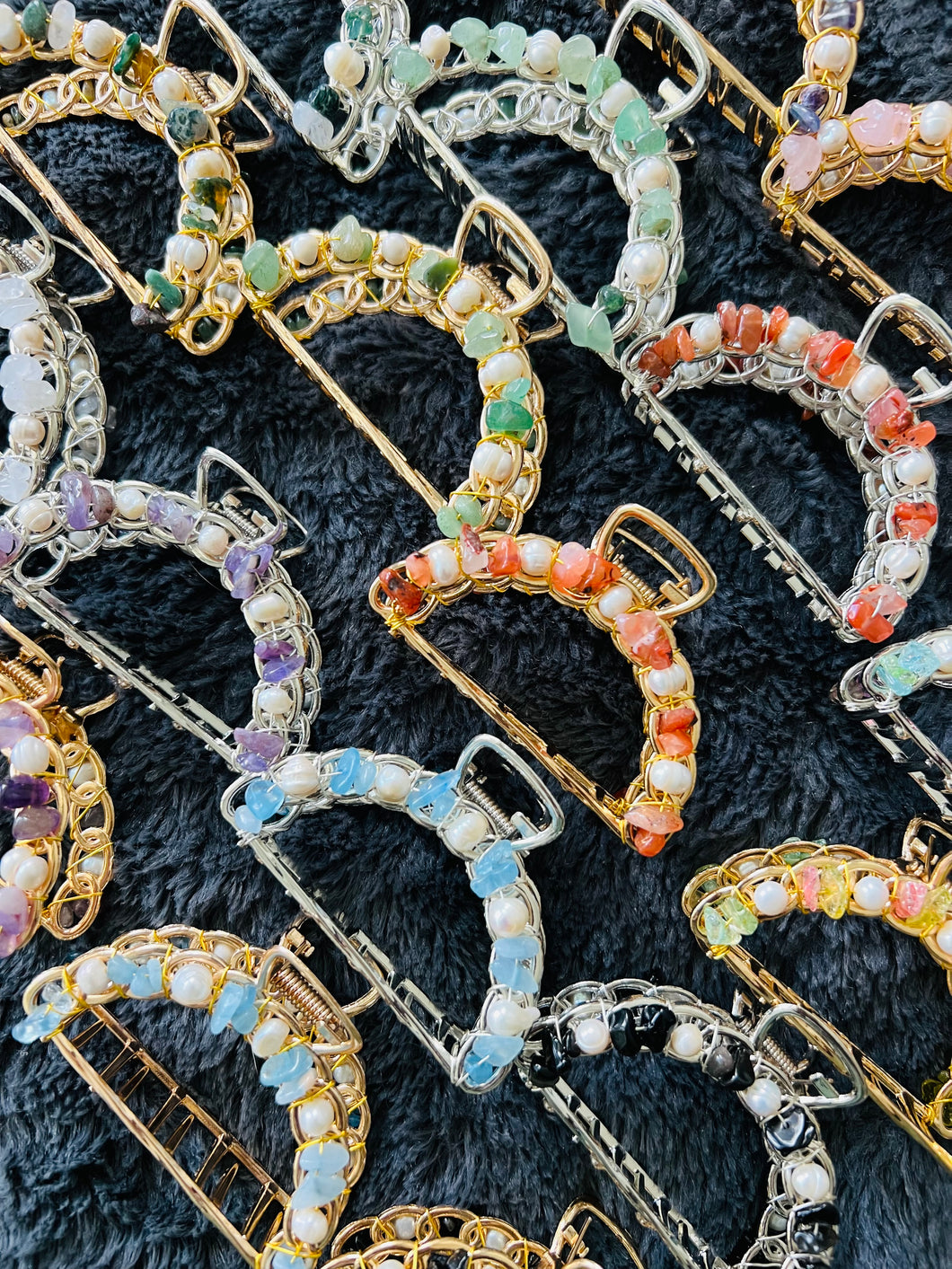 Crystal x Fresh Water Pearl Hair Claw