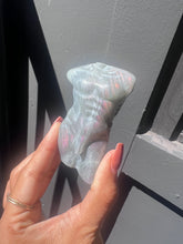 Load image into Gallery viewer, Labradorite Man Body
